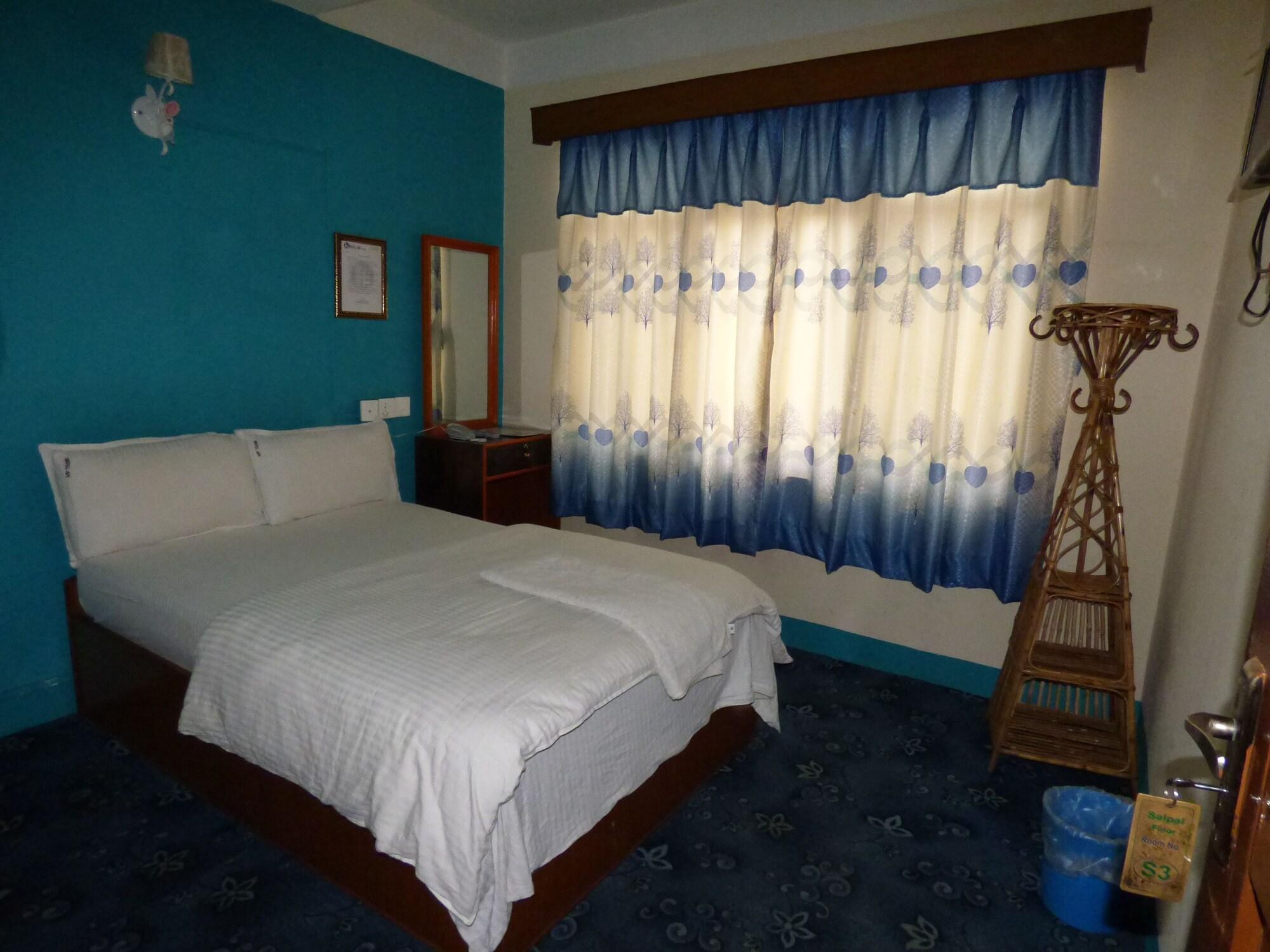Hotel Api Kathmandu Buitenkant foto