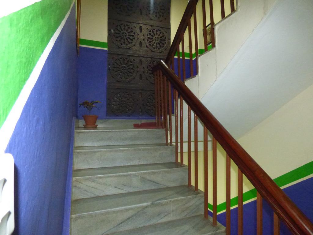 Hotel Api Kathmandu Buitenkant foto